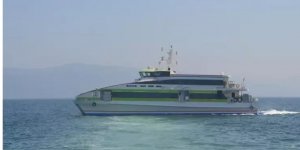 Güney Marmara'da feribot seferlerine fırtına engeli