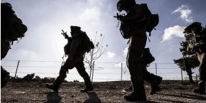 İsrailli subaylar, esirler serbest bırakılana kadar Gazze'nin kuzeyinden çekilmemeyi talep etti