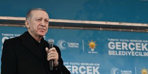 "Birileri 'aday yetiştiremedik' numarasıyla milleti kandırmaya çalışıyor"