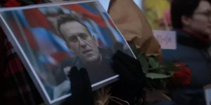 Rusya'da ölen muhalif Navalnıy'ın naaşının ailesine teslim edildiği belirtildi