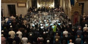 Berat Kandili İstanbul'da dualarla idrak edildi