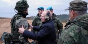 Finlandiya'dan önemli iddia: "Rusya Batı ile çatışmaya hazırlanıyor"