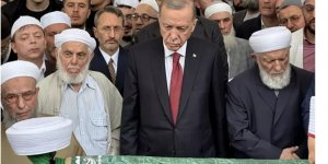 Başkan Erdoğan, Fatih Camii'nde! İsmailağa Cemaati Lideri Kılıç ebediyete uğurlandı