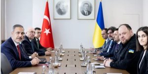 Dışişleri Bakanı Fidan, Ukrayna Meclis Başkanı Stefanchuk ile görüştü
