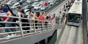 İstanbul'da haftanın dördüncü iş günü trafik yoğunluğu