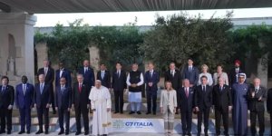 Cumhurbaşkanı Erdoğan, G-7 Liderler Zirvesi kapsamında aile fotoğrafı çekiminde