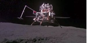 Çin uzayda ilki başardı