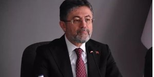 Tarım ve Orman Bakanı Yumaklı: Ülkemizin tarımsal ürün ihracatını daha ileri seviyelere getirmek en büyük amacımız