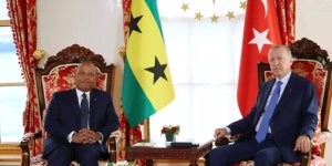 Dolmabahçe'de imzalar atıldı! Cumhurbaşkanı Erdoğan, Sao Tome ve Principe Başbakanı'nı kabul etti