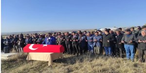 Kars'ta vefat eden Kıbrıs gazisi son yolculuğuna uğurlandı