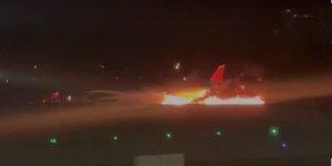 Antalya Havalimanı'nda korku dolu anlar! Rus yolcu uçağında yangın çıktı