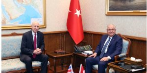 Bakan Güler, Birleşik Krallık Savunma Bakanı Healey ile görüştü