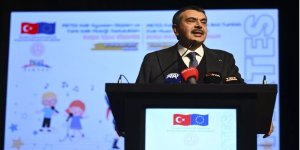 Milli Eğitim Bakanı Tekin: Dünya barışı için mücadele eden bir kuşak yetiştirmek durumundayız