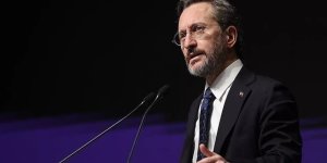 İletişim Başkanı Altun, Suriye Enformasyon Bakanı Muhammed Yakub el-Ömer ile telefonda görüştü