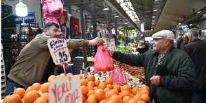 Türk milleti, Özgür Özel'in çağrısına rağmen derbi karşılaşmasını izleyerek reyting rekoru kırdı!