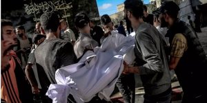 Katil İsrail'in Gazze Şeridi'ne saldırılarında biri bebek 10 Filistinli şehit oldu