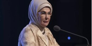 Emine Erdoğan'dan Marmara Denizi'nde başlatılan pina midyeleri ve deniz çayırları projesine ilişkin paylaşım