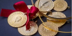 21 Ağustos 2025 Perşembe Bugün Cumhuriyet altını, yarım altın, çeyrek altın ve gram altın fiyatları bugün ne kadar, alış satış kaç TL?