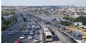 İstanbul'da trafik kilit! Yoğunluk yüzde 76'ya çıktı