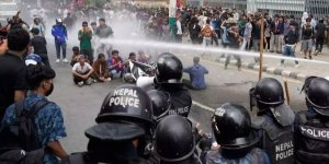 Başbakan istifa etti, protestolar dinmedi: Nepal'de ölü sayısı artıyor