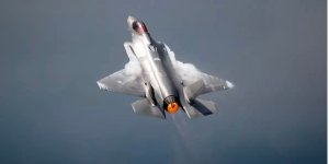 Japonya'da ASDF'e ait F-35'ler acil iniş yaptı