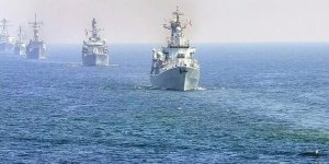 Doğu Asya'da gerilim tırmandı: Sınırı geçen gemiye ateş açıldı