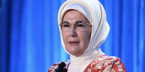 Emine Erdoğan'dan "Kalanlar" Filistin Sergisi'ne ilişkin paylaşım: Filistin'i savunmak, insan kalma hakkımızı savunmaktır