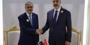 Bakan Fidan, Pakistanlı mevkidaşı Dar ile telefonda görüştü