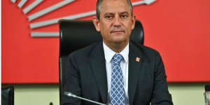 Özgür Özel, CHP Grup Başkanı seçildi