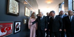 MHP Lideri Bahçeli'den 15 Temmuz sergisine ziyaret