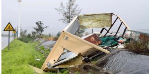 Çin'in bu yılki en güçlü tayfunu! 715 binden fazla kişi tahliye edildi