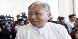 Myanmar Devlet Başkanı Htin Kyaw görevden ayrıldı