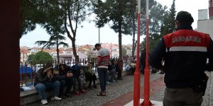 Edirne'de 477 kaçak ve sığınmacı yakalandı