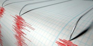 Yunanistan'da 4,9 büyüklüğünde deprem