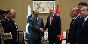 Erdoğan, Pakistan Cumhurbaşkanı Hüseyin ile görüştü