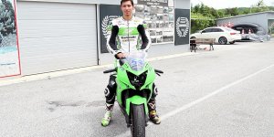 Milli motosikletçi Toprak Razgatlıoğlu'nun omzu çıktı