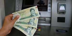 İran'da dolar düştü!