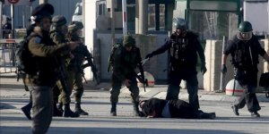 8 Filistinli kadın Mescid-i Aksa'da gözaltına alındı