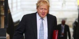 Boris Johnson'dan Theresa May'e 'intihar bombacısı' benzetmesi