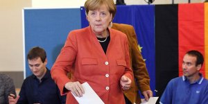 Merkel'den seçim sonrası ilk açıklama