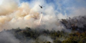 Antalya'da iki ayrı orman yangını! Biri söndürüldü, diğeri devam ediyor