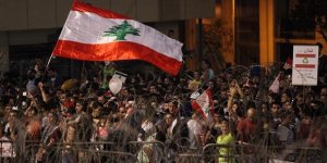 Lübnan'da hükümet krizi büyüyor!