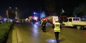 İzmir'in Karabağlar ilçesinde, İtfaiye aracı ile hafif ticari araç çarpıştı: 9 yaralı!