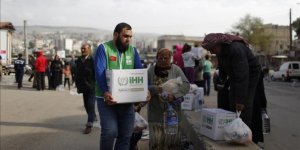 İHH, 2018’de Suriye’ye 2 bin 200 tırlık yardım yaptı!