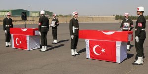 Diyarbakır'da şehit düşen güvenlik korucuları için tören düzenlendi