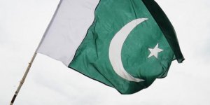 Pakistan Hintli pilotu serbest bırakıyor
