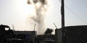 Afganistan'da bir okula roket mermisi isabet etti: 4 ölü