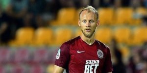 Kaya Sparta Prag'a geri döndü!