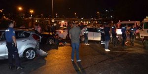 8 aracın karıştığı zincirleme kaza: 7 yaralı!
