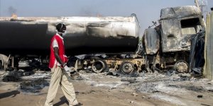 Nijerya'da tanker patladı: 50 ölü